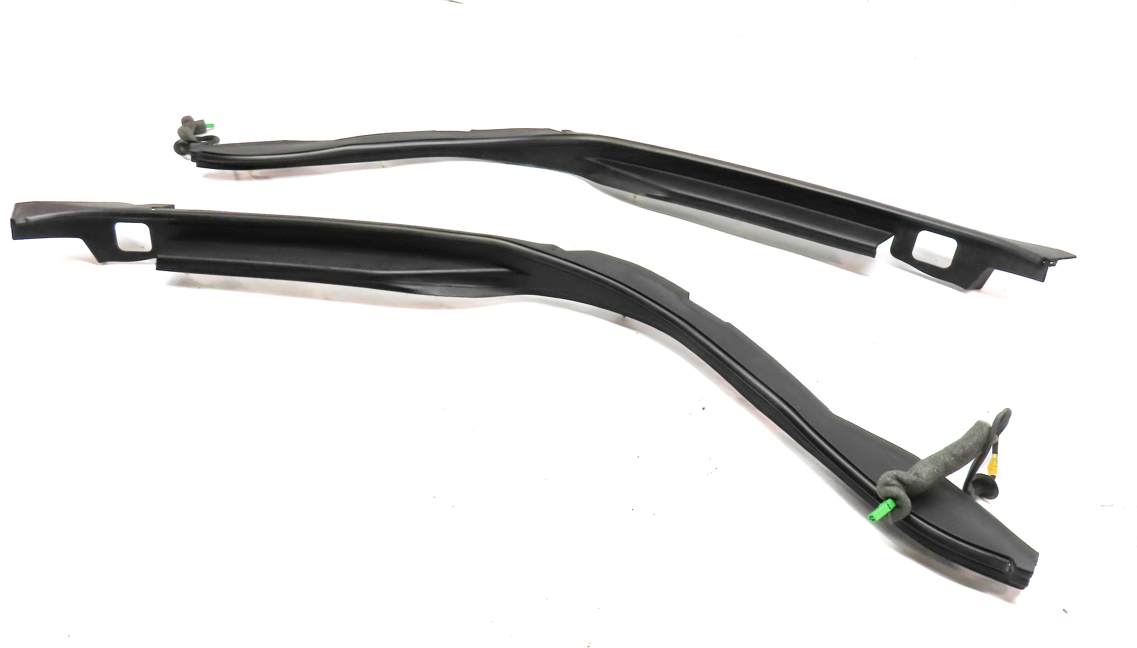 2016 RANGE ROVER SPORT (L494) REAR HATCH TRUNK TAILGATE ANTI PINCH SENSOR SET 2 — exact item pictured